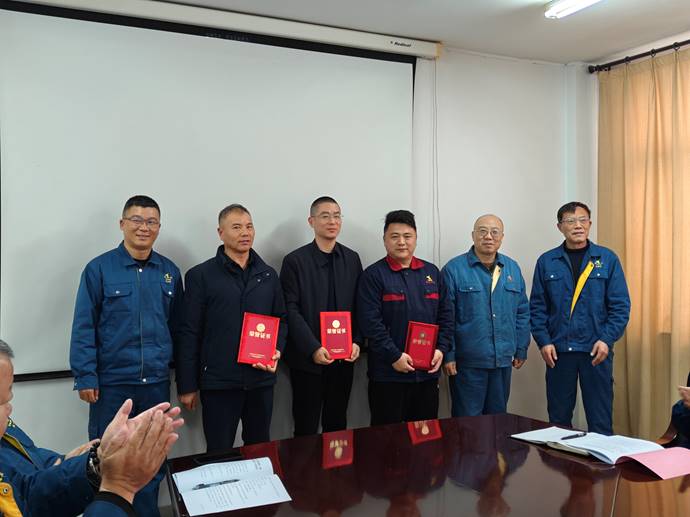 第一事業(yè)部冶化協(xié)力項目部獲銅冠冶化公司“強(qiáng)化意識，防控風(fēng)險”...